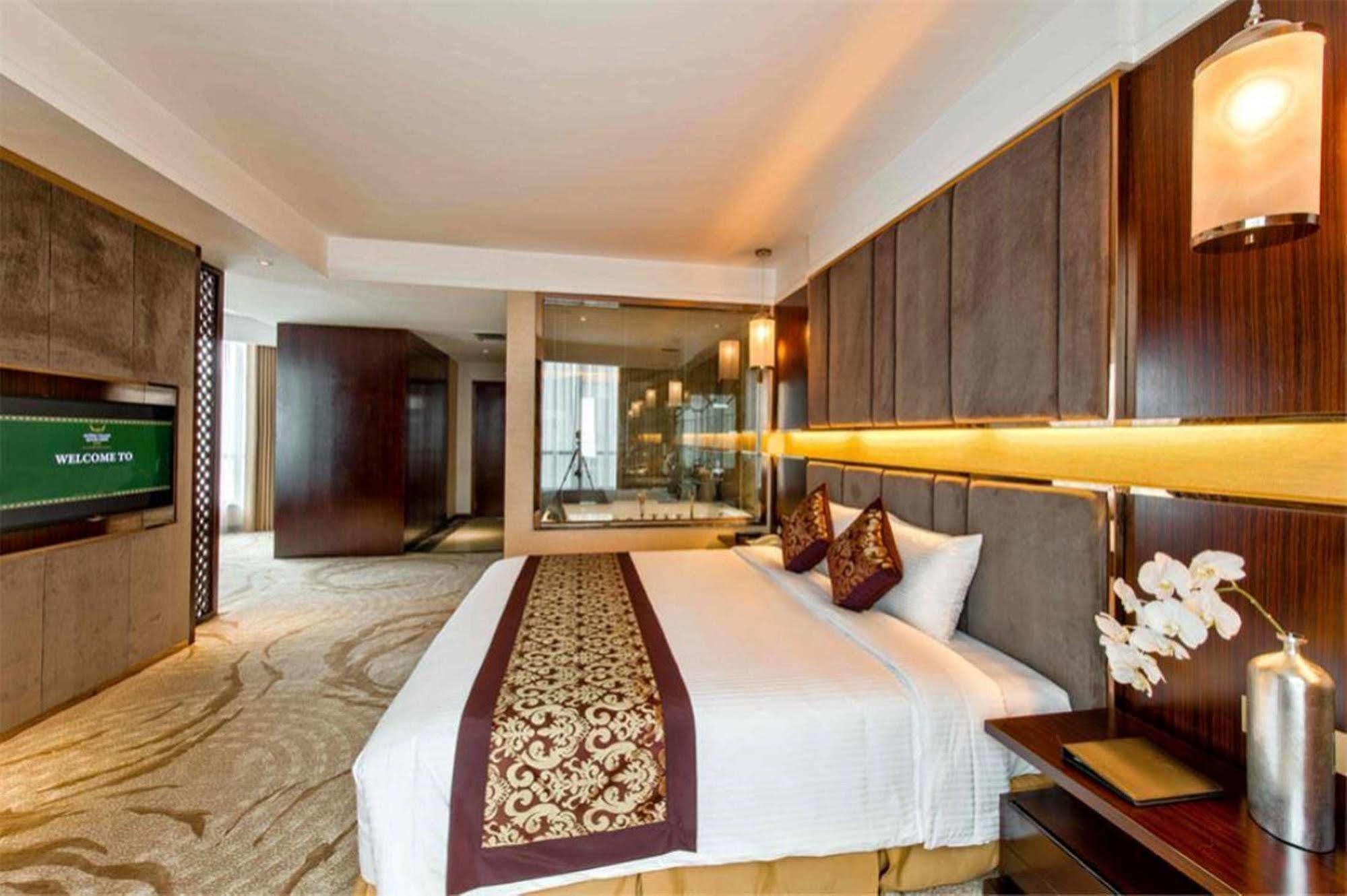 Muong Thanh Luxury Buon Ma Thuot Hotel Εξωτερικό φωτογραφία